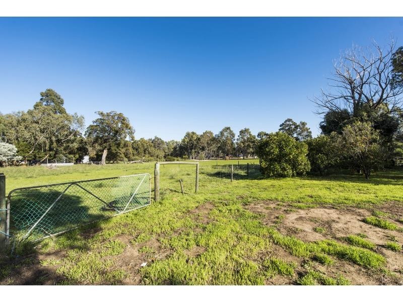 8 Jones Court, Serpentine WA 6125