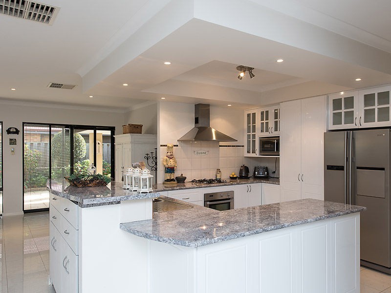 31 Cheval Place, Canning Vale WA 6155