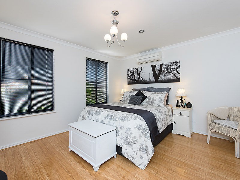 31 Cheval Place, Canning Vale WA 6155