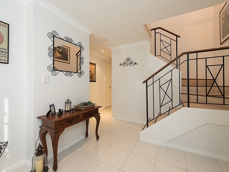 31 Cheval Place, Canning Vale WA 6155