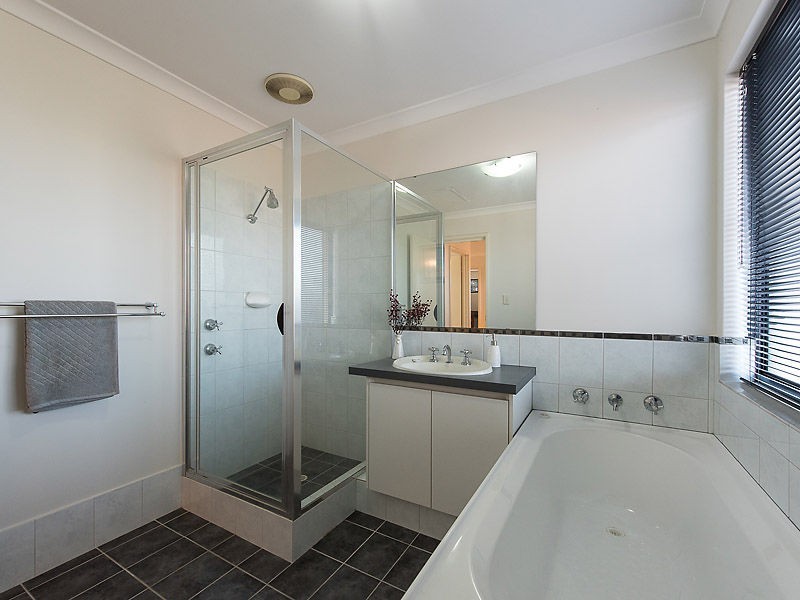 31 Cheval Place, Canning Vale WA 6155