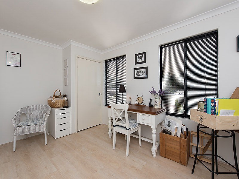 31 Cheval Place, Canning Vale WA 6155