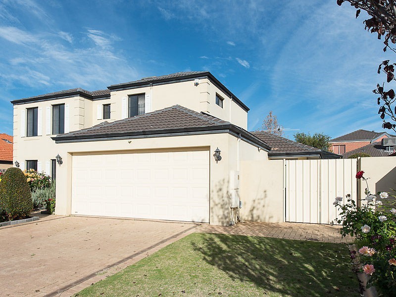 31 Cheval Place, Canning Vale WA 6155