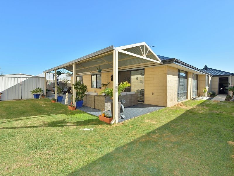 25 Woorabinda Rise, Lakelands WA 6180