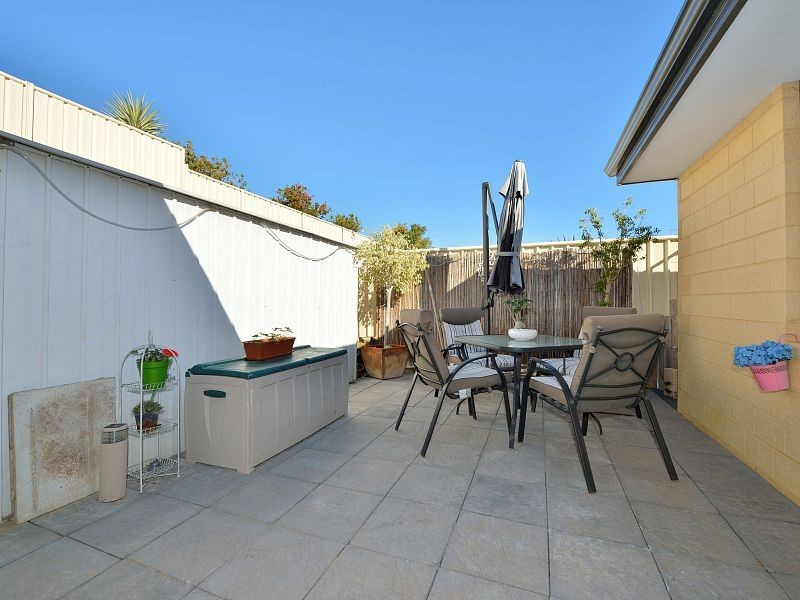 25 Woorabinda Rise, Lakelands WA 6180