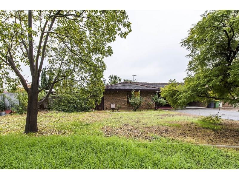 75A Gribble Avenue, Armadale WA 6112