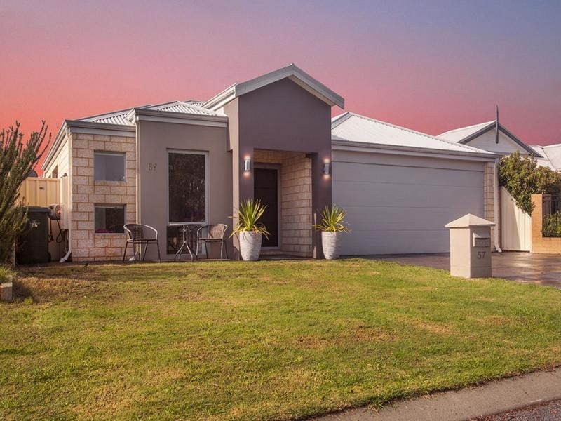 57 Rosinski Circle, Tapping WA 6065