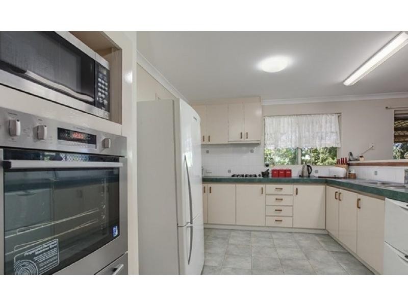 12 Ormond Place, Warnbro WA 6169