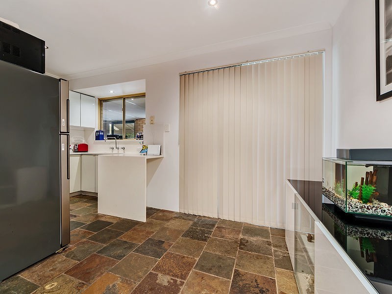 4 Knoll Place, Kiara WA 6054