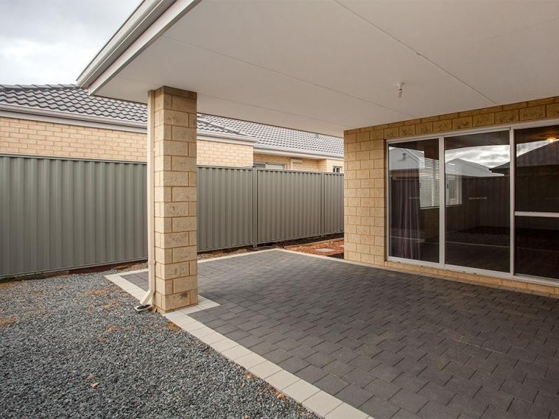 332 Skeet Road, Harrisdale WA 6112