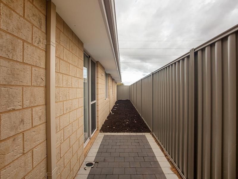 332 Skeet Road, Harrisdale WA 6112