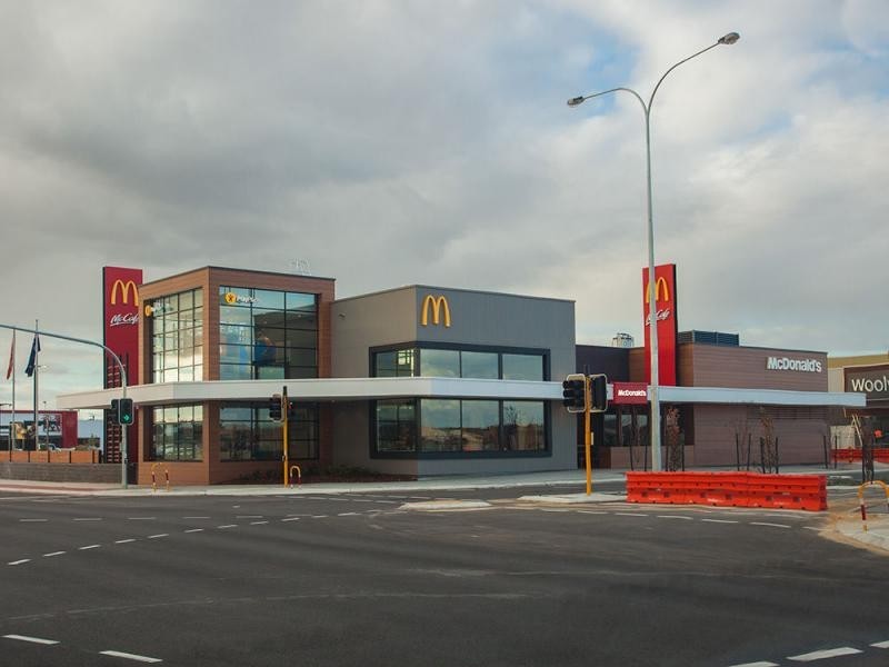 332 Skeet Road, Harrisdale WA 6112