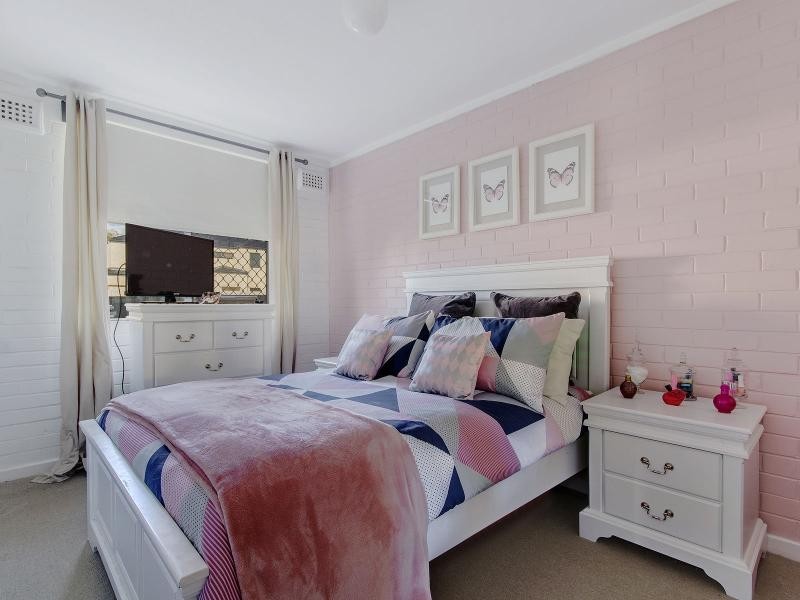 1/45 Parkin Street, Rockingham WA 6168