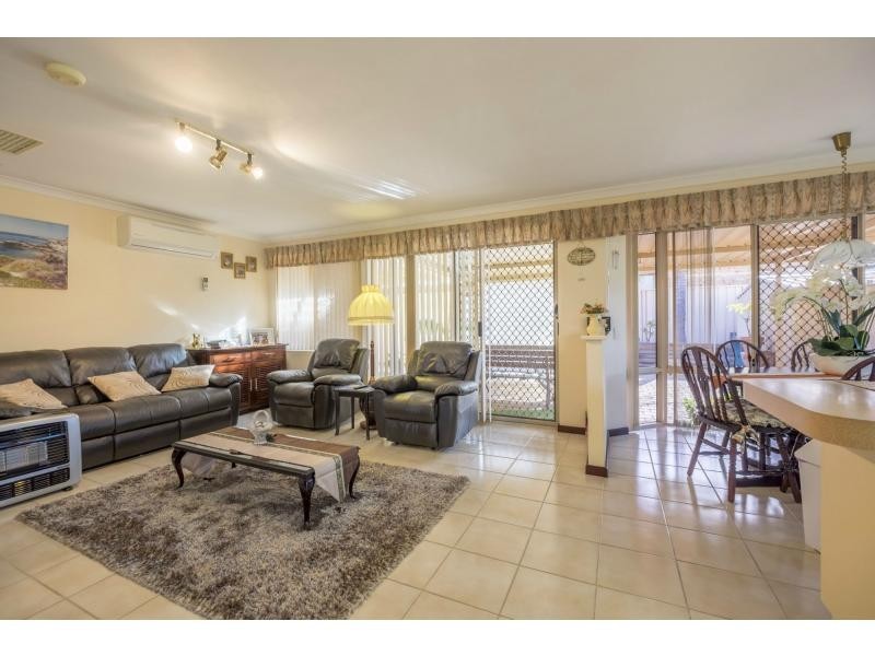 35 Bonanza Court, Huntingdale WA 6110
