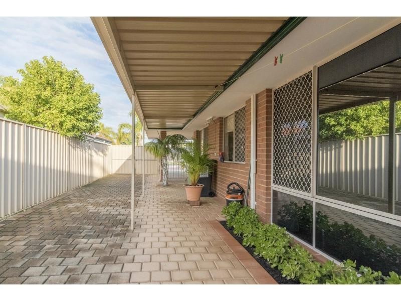 35 Bonanza Court, Huntingdale WA 6110