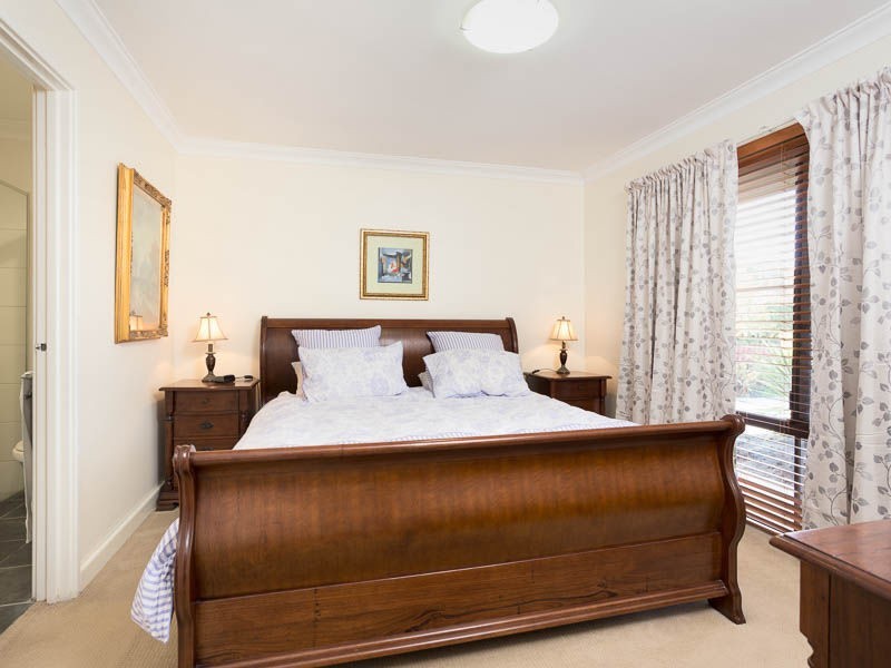 9 Crake Place, Yangebup WA 6164