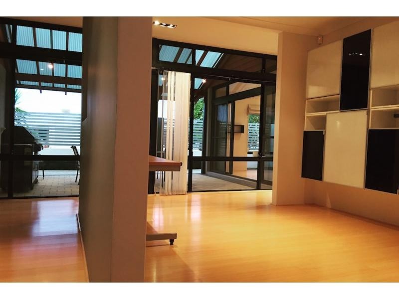 10 New England Vista, Aubin Grove WA 6164