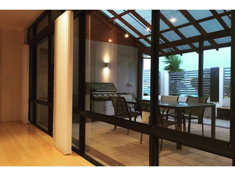 10 New England Vista, Aubin Grove WA 6164