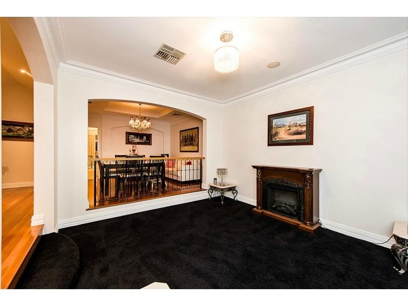 18 Monroe Retreat, Meadow Springs WA 6210