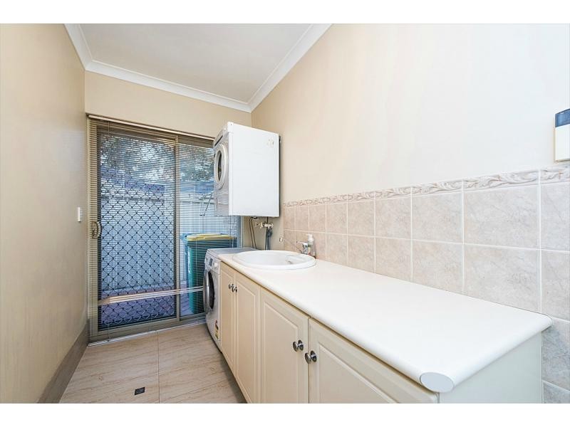 18 Monroe Retreat, Meadow Springs WA 6210