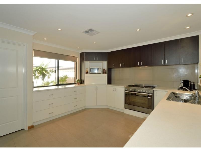 25 Danks Vista, Baldivis WA 6171