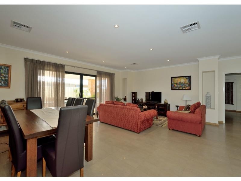 25 Danks Vista, Baldivis WA 6171