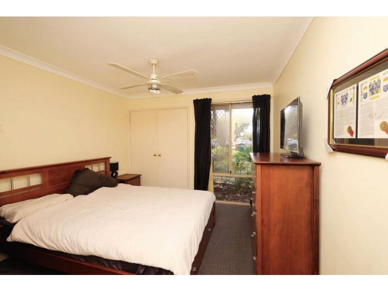 1/27 Port Royal Drive, Safety Bay WA 6169