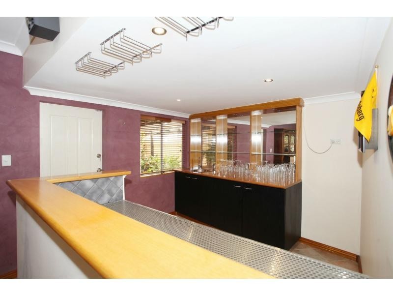 1 Leacon Place, Maddington WA 6109