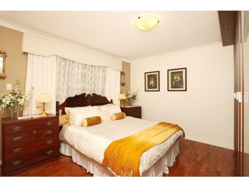 1 Leacon Place, Maddington WA 6109