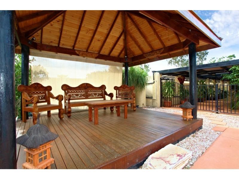 1 Leacon Place, Maddington WA 6109