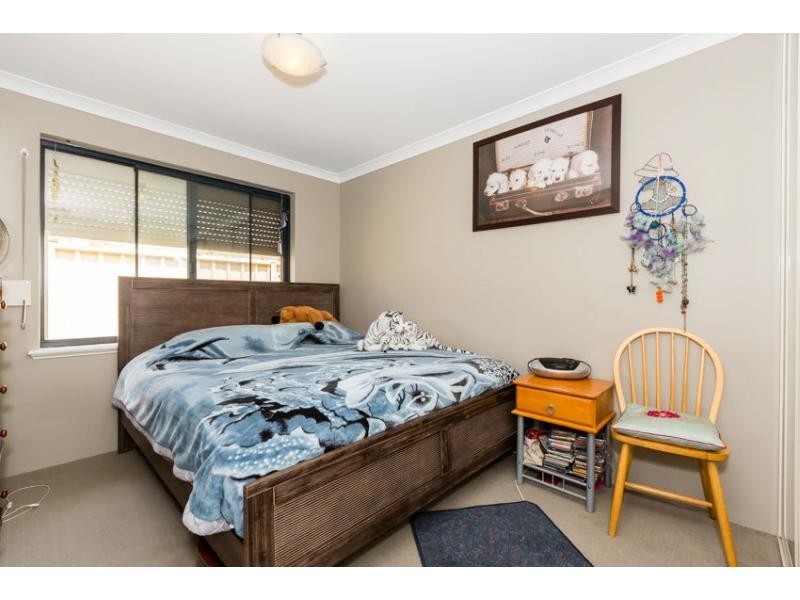 16 Arpenteur Turn, Madora Bay WA 6210