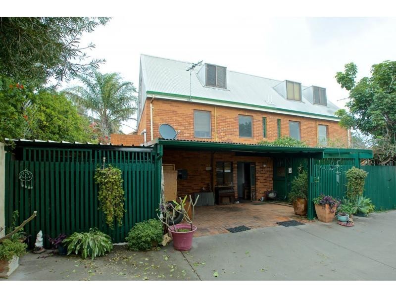 3D Swanbourne Street, Fremantle WA 6160