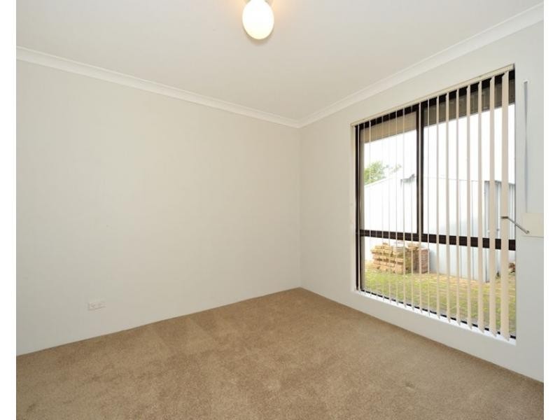 9 Birkdale Court, Cooloongup WA 6168