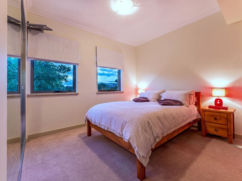 1/45 Tidewater Way, Ascot WA 6104