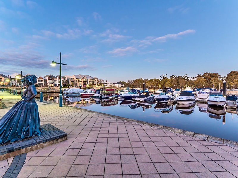 1/45 Tidewater Way, Ascot WA 6104