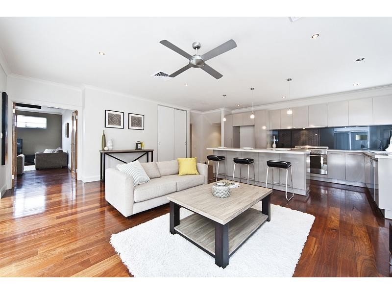 56b Crowther Street, Bayswater WA 6053