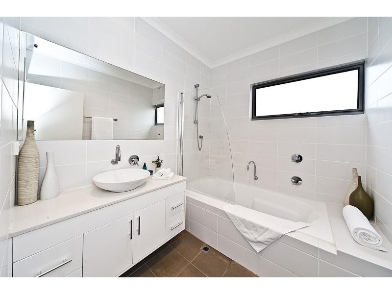 56b Crowther Street, Bayswater WA 6053