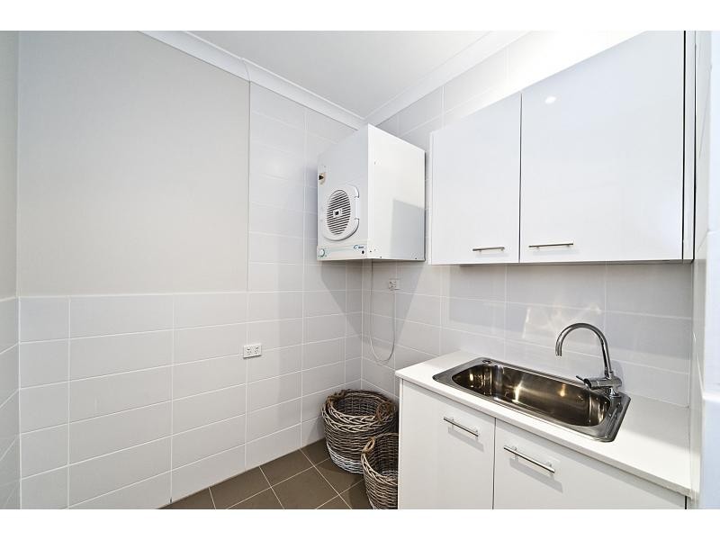 56b Crowther Street, Bayswater WA 6053