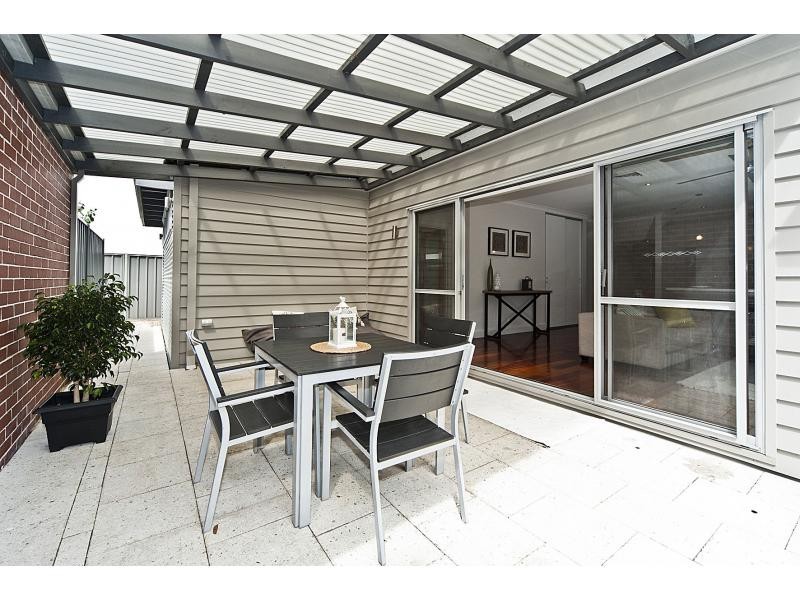 56b Crowther Street, Bayswater WA 6053