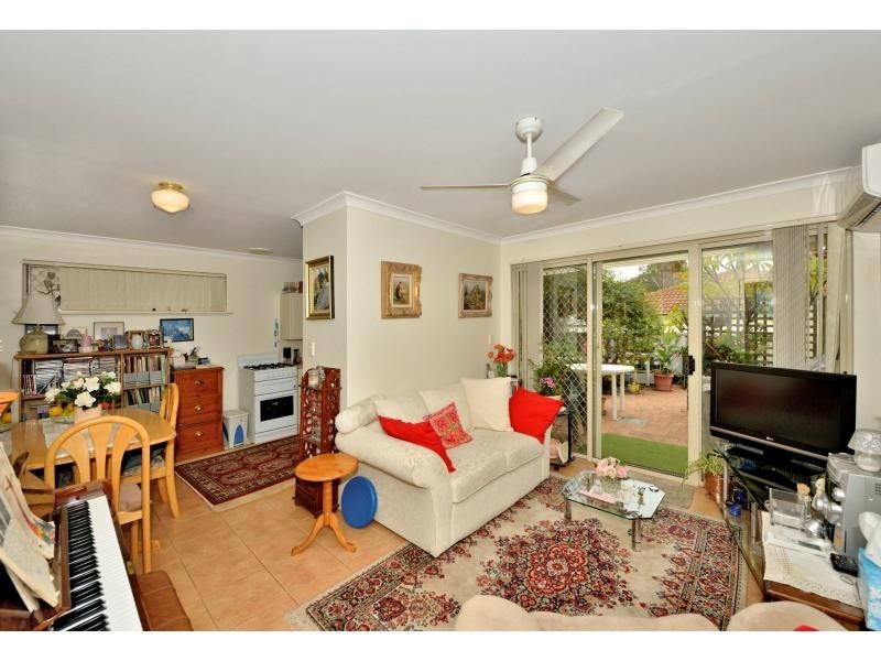 1/60 Sutton Street, Mandurah WA 6210