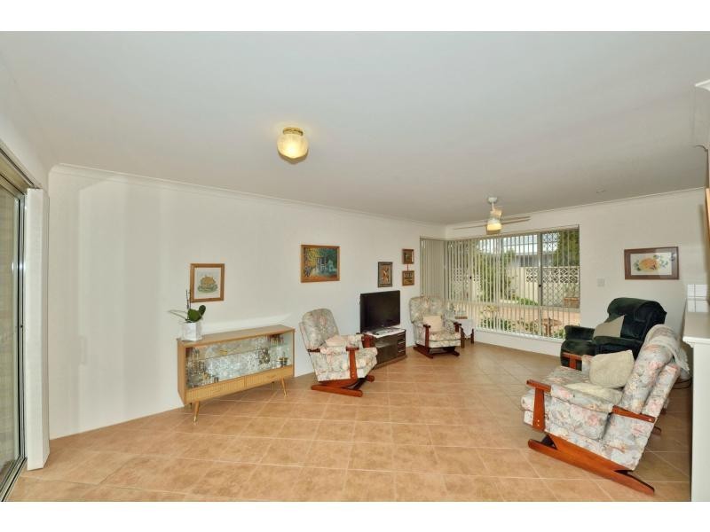 2/60 Sutton Street, Mandurah WA 6210