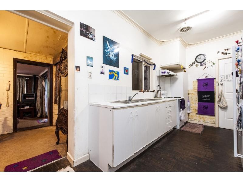 8 Mead Street, Byford WA 6122