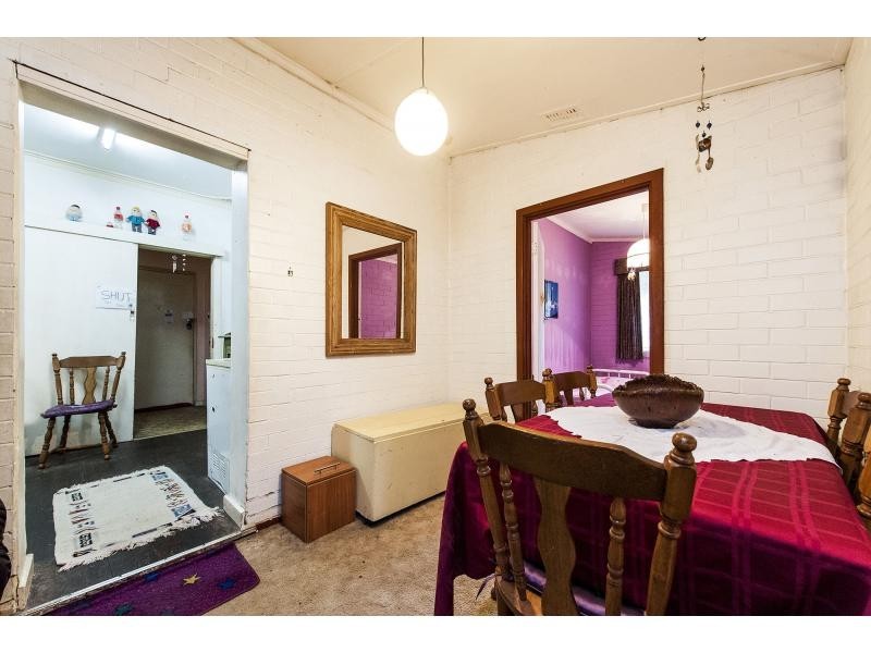 8 Mead Street, Byford WA 6122