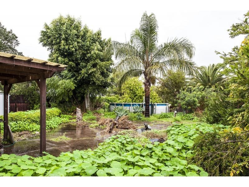 8 Mead Street, Byford WA 6122