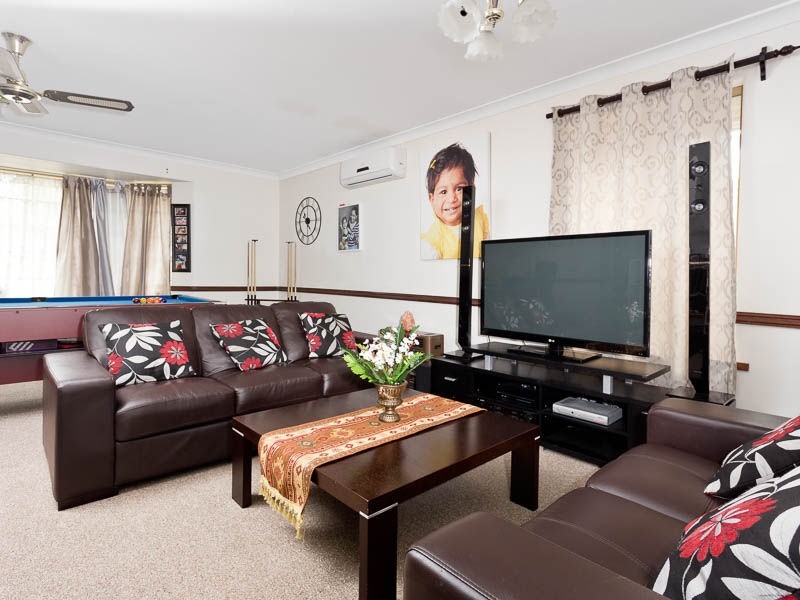 68 Elderberry Drive, South Lake WA 6164