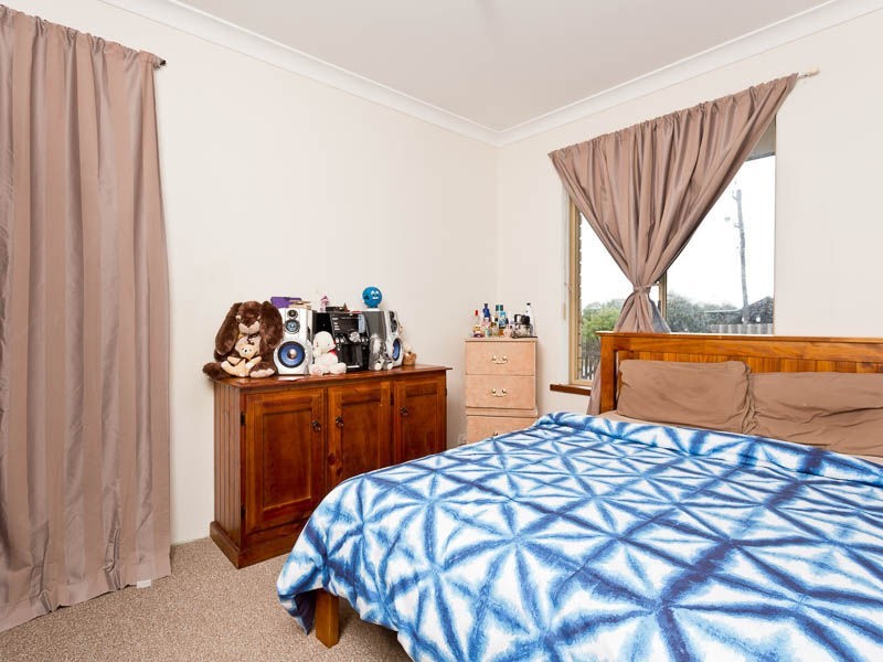 68 Elderberry Drive, South Lake WA 6164