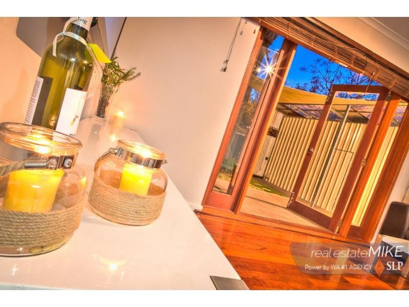 37 Allinson Drive, Girrawheen WA 6064