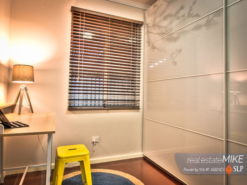 37 Allinson Drive, Girrawheen WA 6064