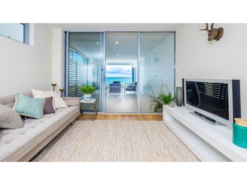 25/13 O’connor Close, North Coogee WA 6163