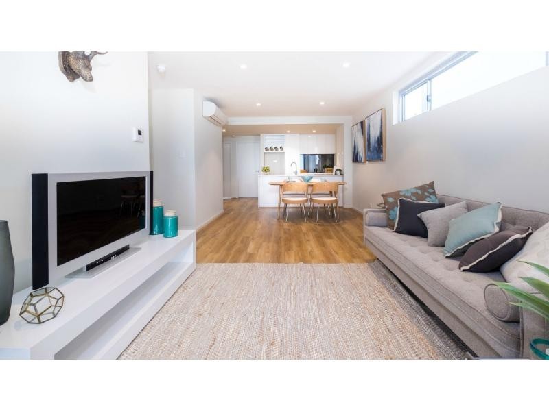 25/13 O’connor Close, North Coogee WA 6163